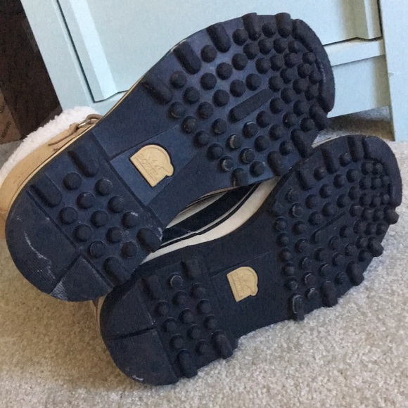 Sorel Caribou Winter Boots - Picture 4 of 8